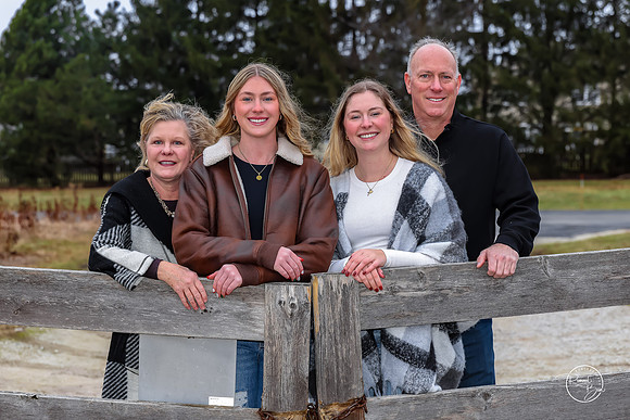 2025 Laub Family-30